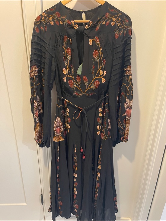 FARM Rio Dresses & Skirts - FARM Rio Black Floral Long-Sleeve Tie-Waist Midi Dress